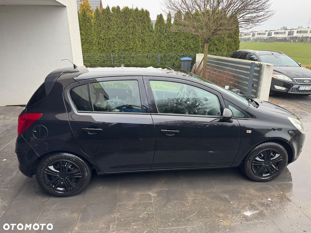 Opel Corsa 1.4 16V Color Edition - 10