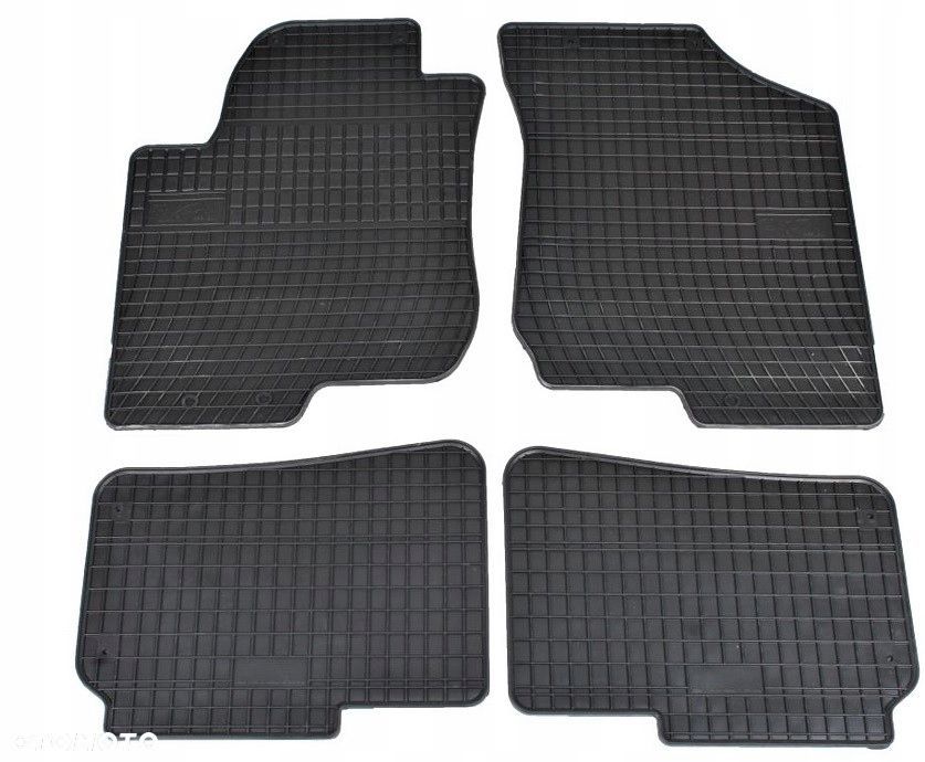 HYUNDAI i30 2007-2012 dywaniki gumowe FROGUM - 1