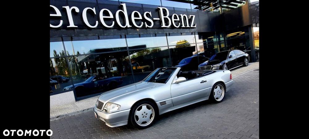 Mercedes-Benz SL - 1
