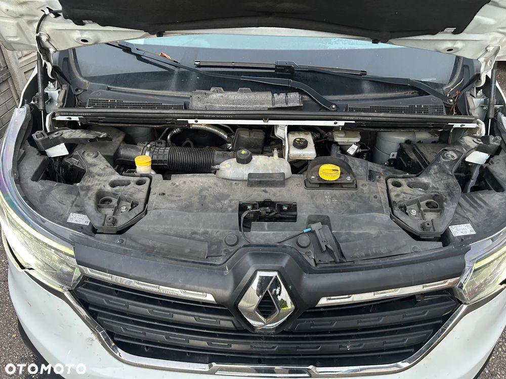 Renault Trafic - 8