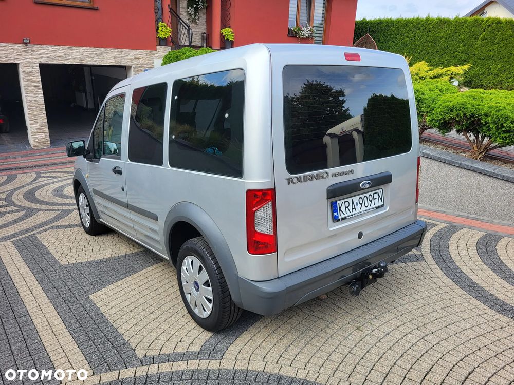 Ford Tourneo Connect - 3