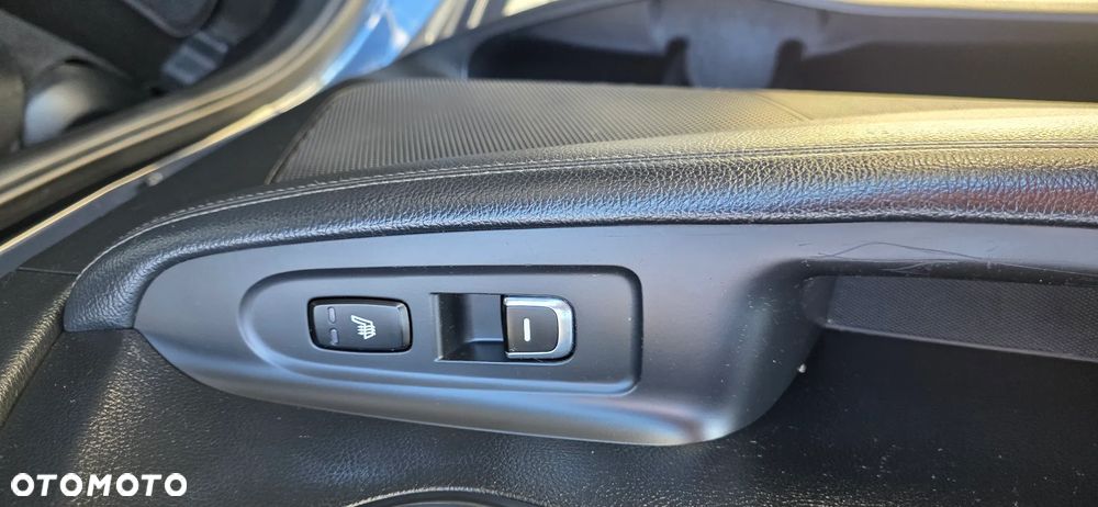 Kia Carens 1.6 GDI M 7os EU6 - 14