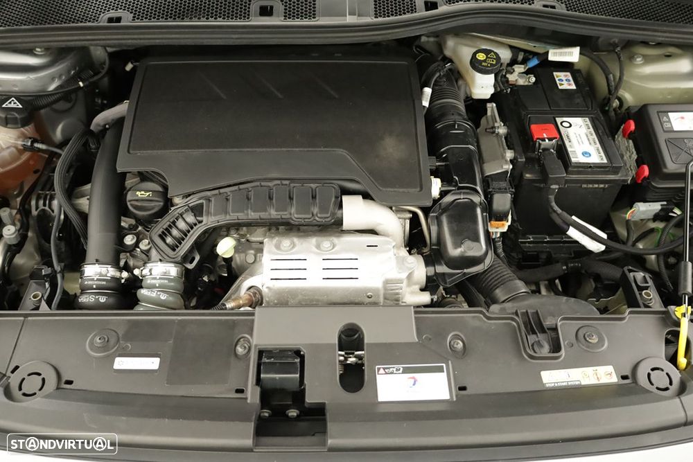 Peugeot 208 1.2 PureTech Allure EAT8 - 25