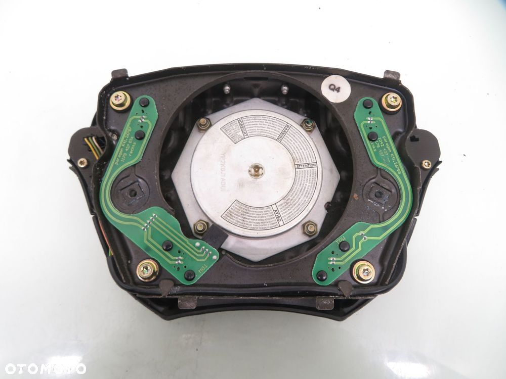 PODUSZKA KIEROWCY MERCEDES CLK C208 117943703A - 6