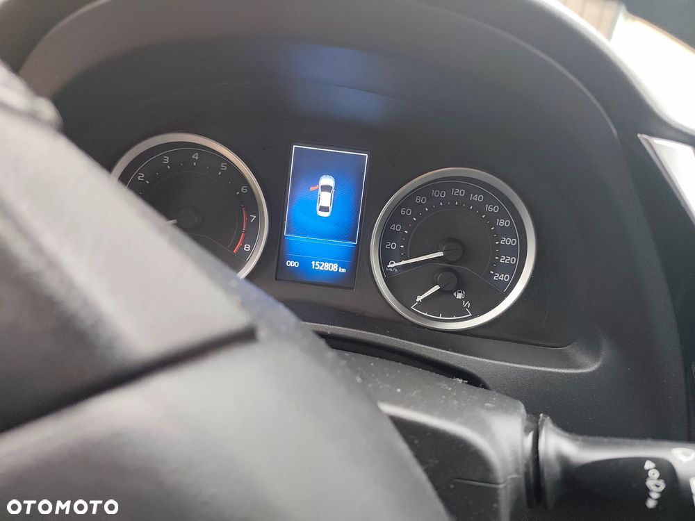 Toyota Corolla 1.6 Comfort - 6