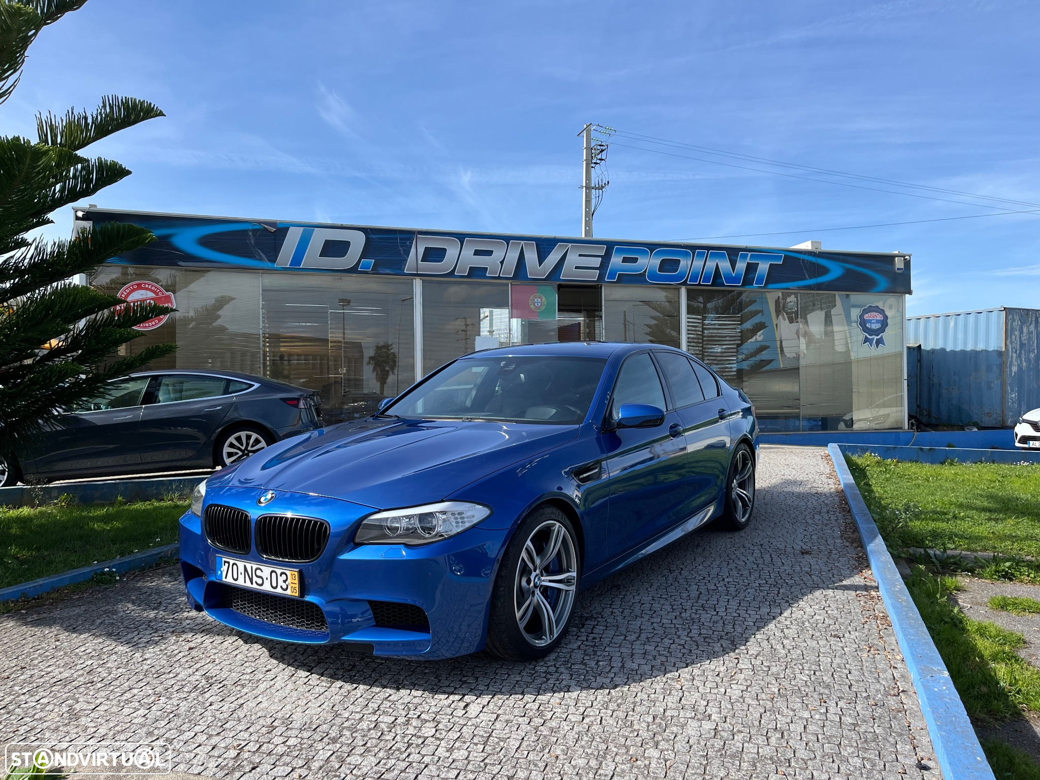 BMW M5 Standard - 2