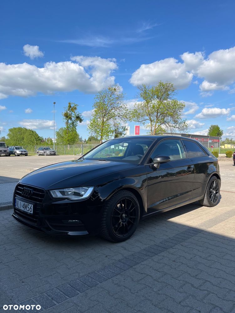 Audi A3 3-drzwiowe 1.6 TDI Attraction - 5