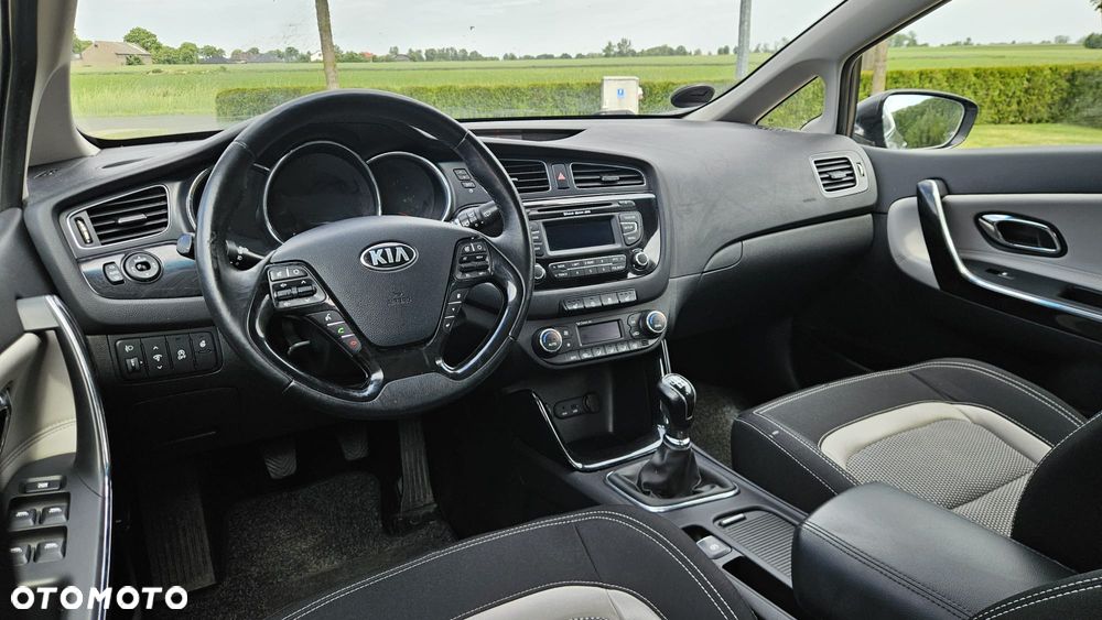 Kia Ceed - 18