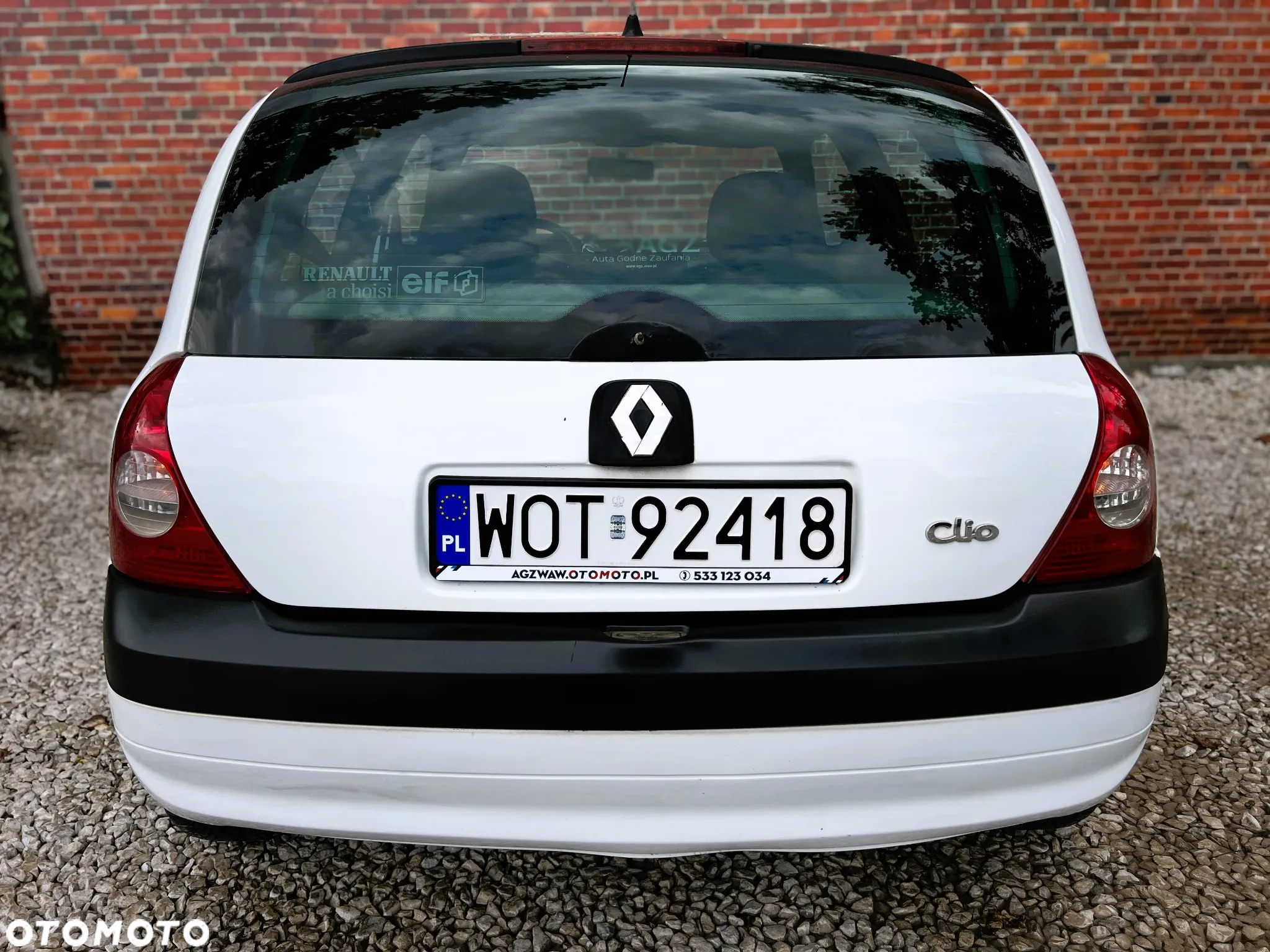 Renault Clio - 24