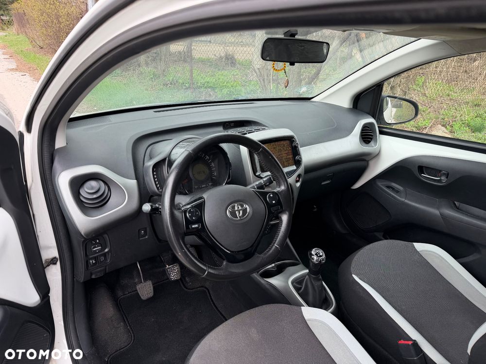 Toyota Aygo - 10