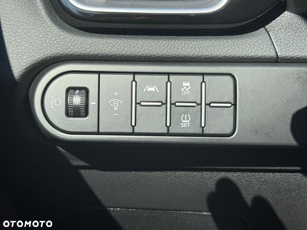 Kia XCeed 1.5 T-GDI L DCT - 24