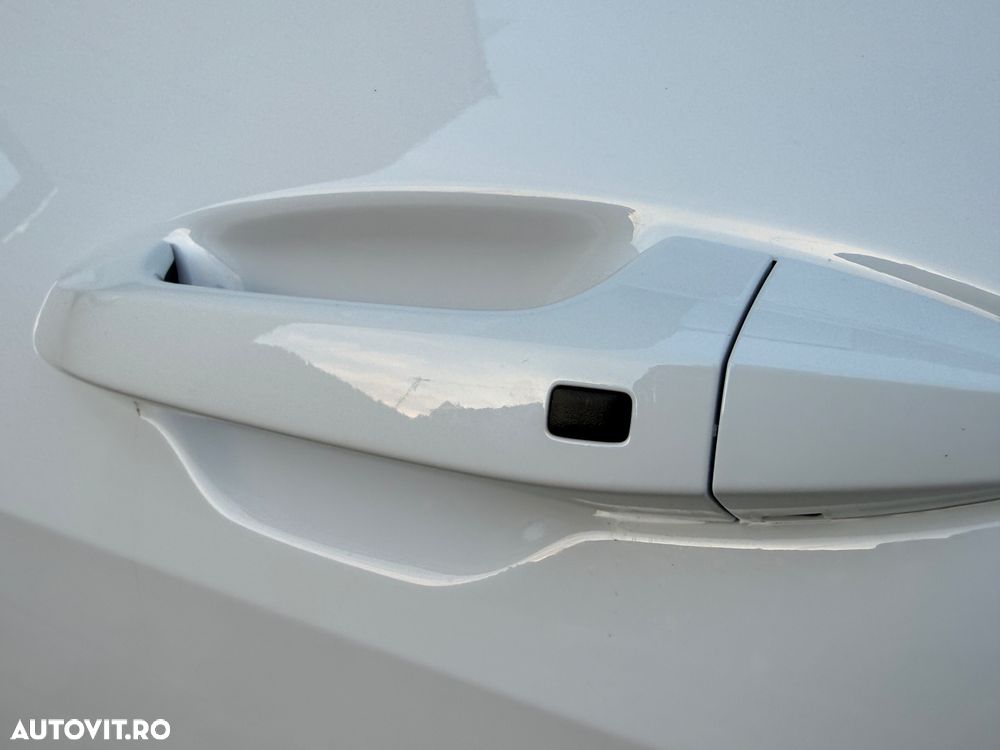 Kia Sportage 1.6 T-GDI 2WD Vision - 30