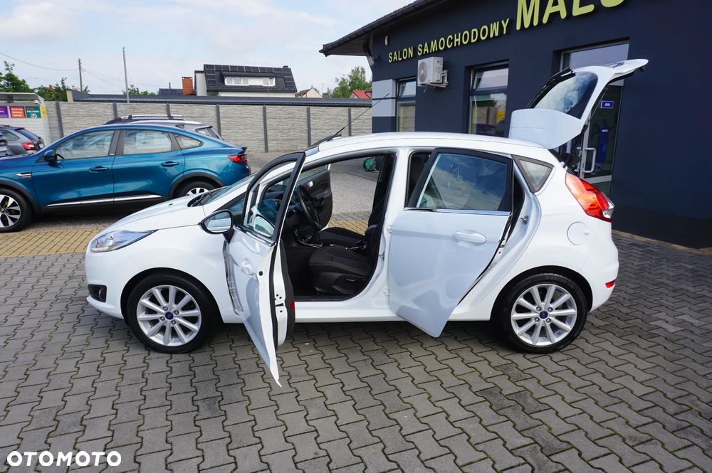 Ford Fiesta 1.25 Titanium EU5 - 17