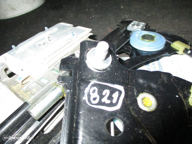 Elevador Sem Motor 8T8839462 AUDI A5 2013 5P TD - 2