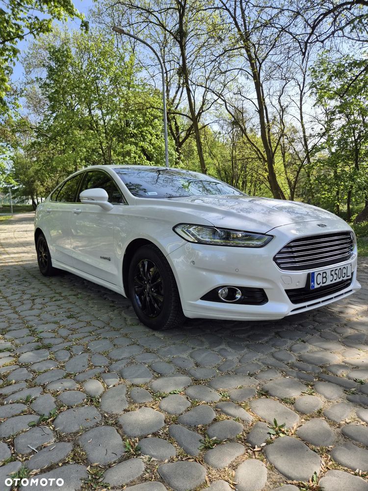 Ford Mondeo 2.0 Hybrid Titanium - 2