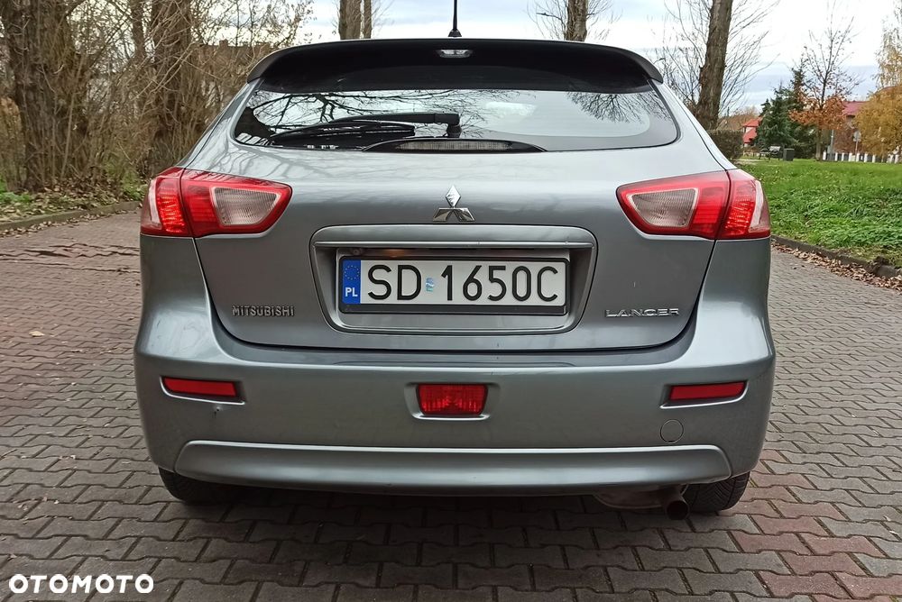 Mitsubishi Lancer - 4