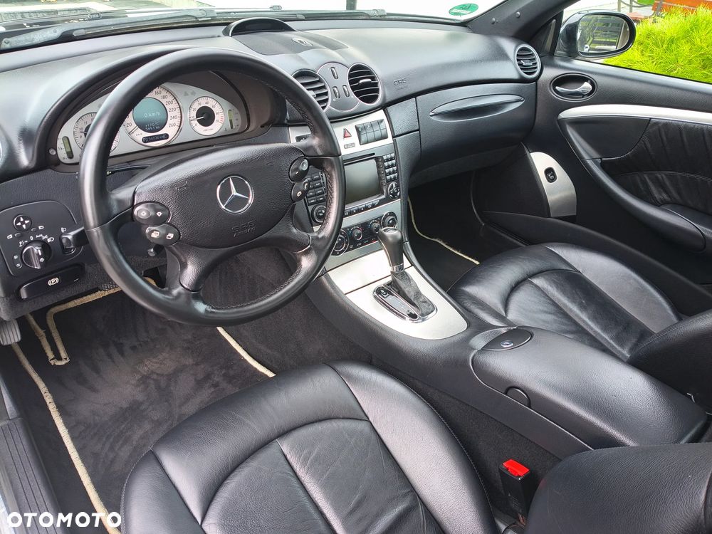 Mercedes-Benz CLK - 20