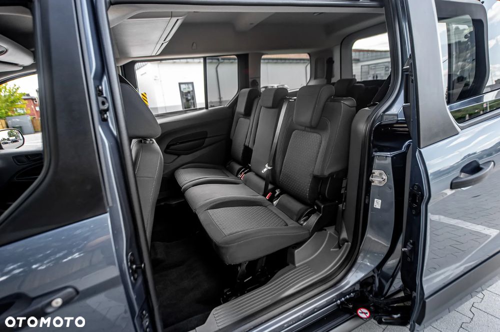 Ford Tourneo Connect Gr 1.5 EcoBlue Titanium PowerShift - 35