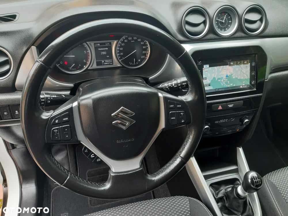 Suzuki Vitara - 19