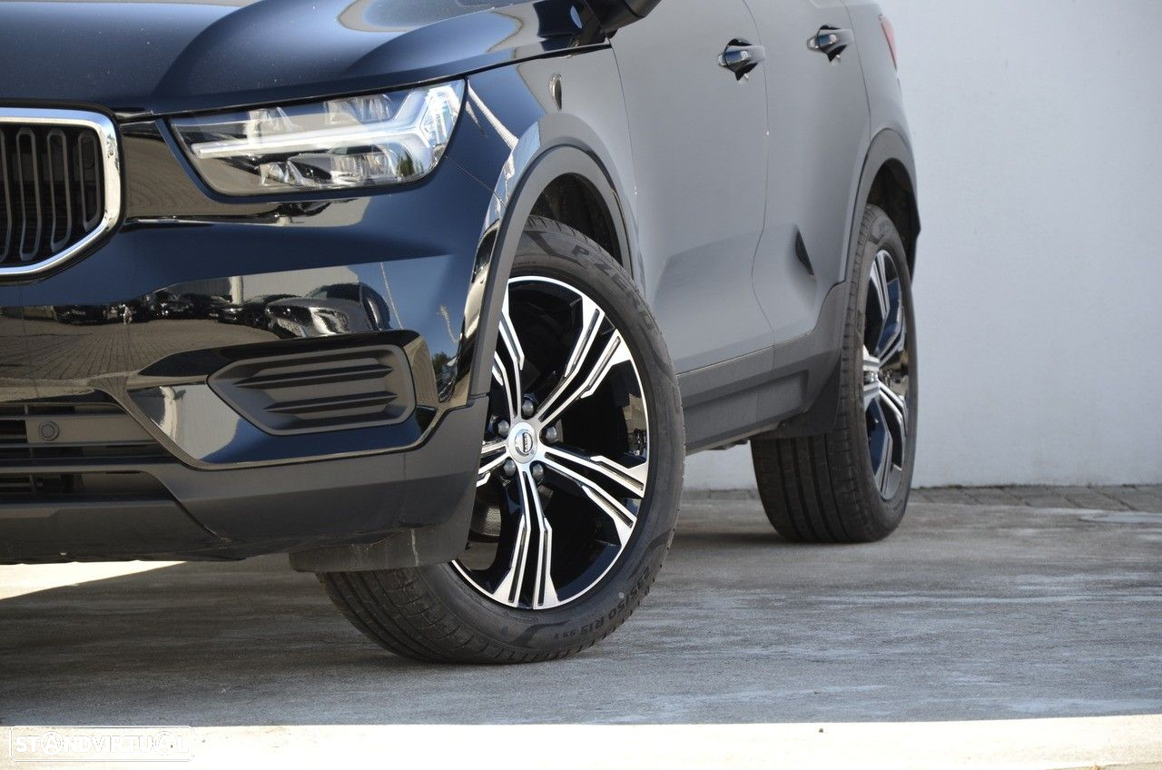 Volvo XC 40 1.5 T2 Momentum Core - 24