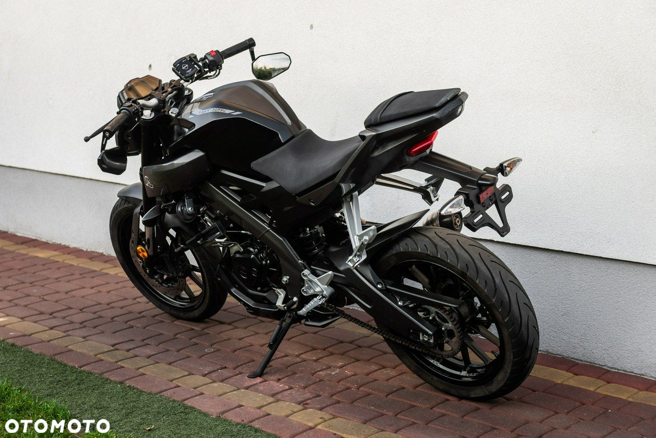 Yamaha MT - 5