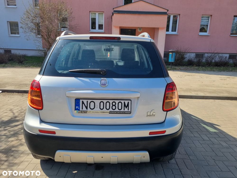 Fiat Sedici 1.6 16V 4x2 Emotion - 9