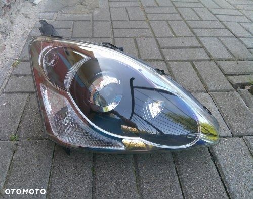 HONDA CIVIC VII LIFT 04- PRAWA PRZEDNIA LAMPA ORYGINAŁ STANLEY P4054 - 1