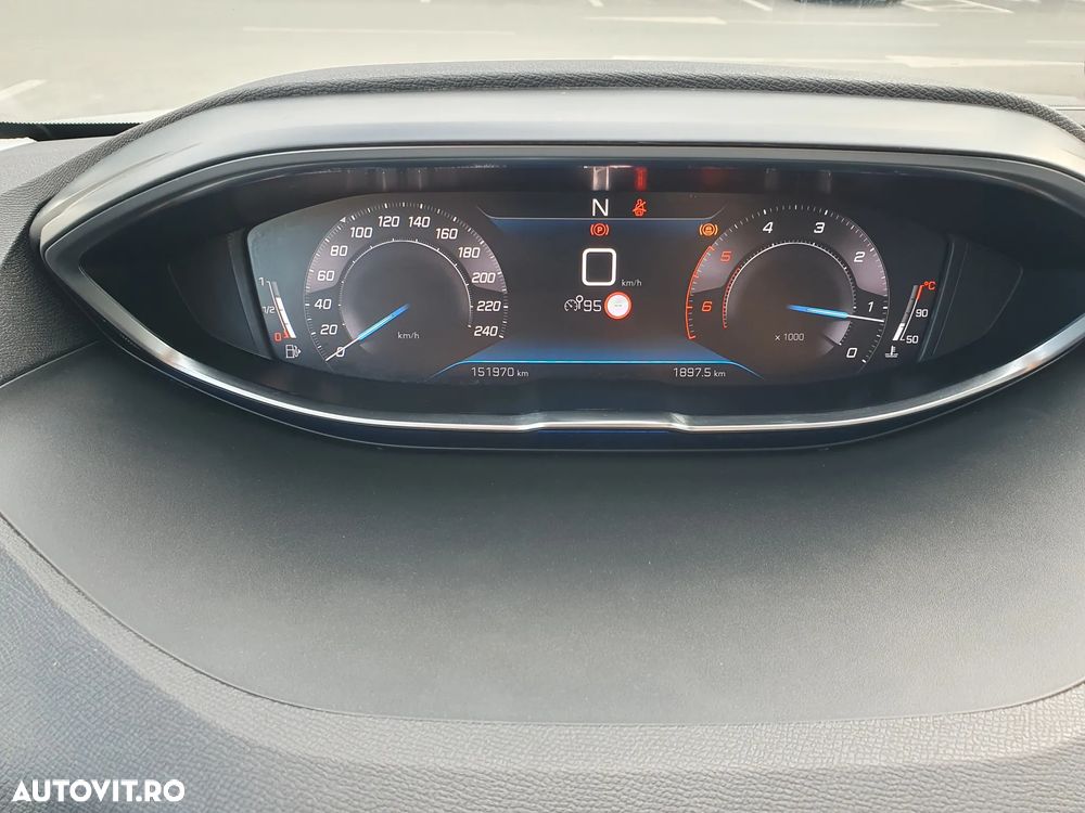 Peugeot 3008 BlueHDi 130 Stop & Start EAT8 Allure Business-Paket - 12