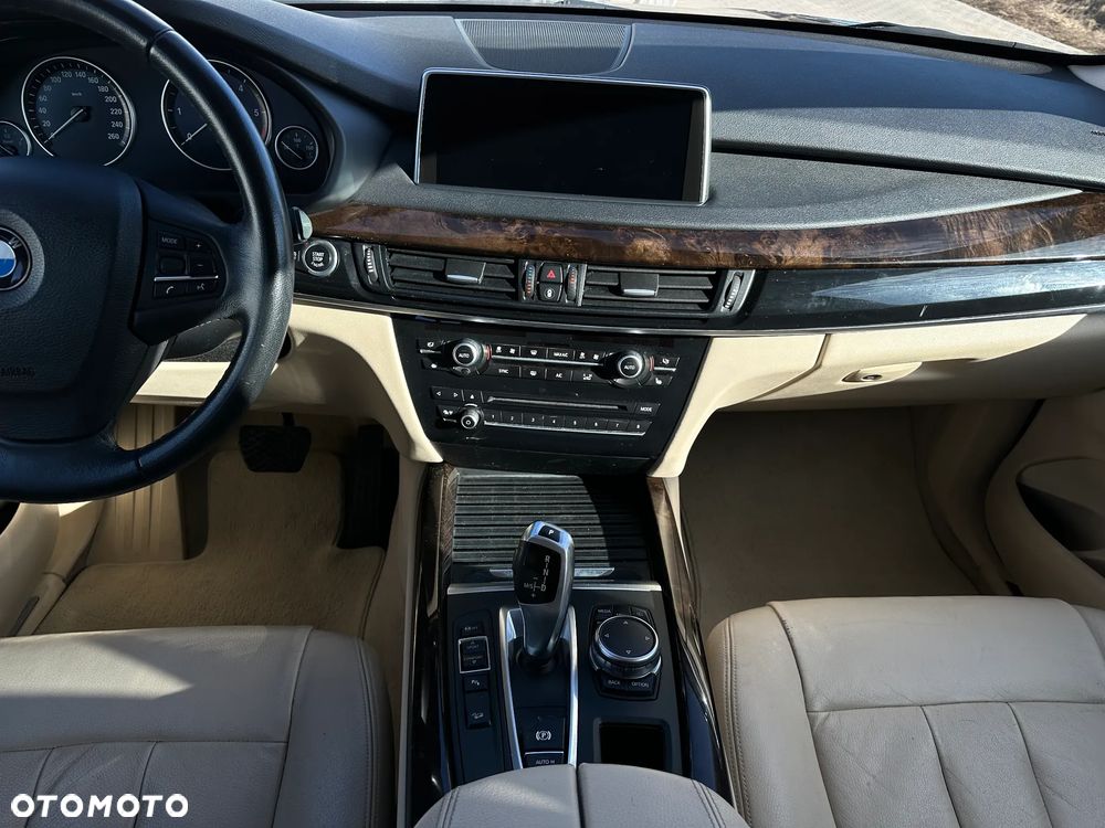 BMW X5 xDrive30d Sport-Aut - 21