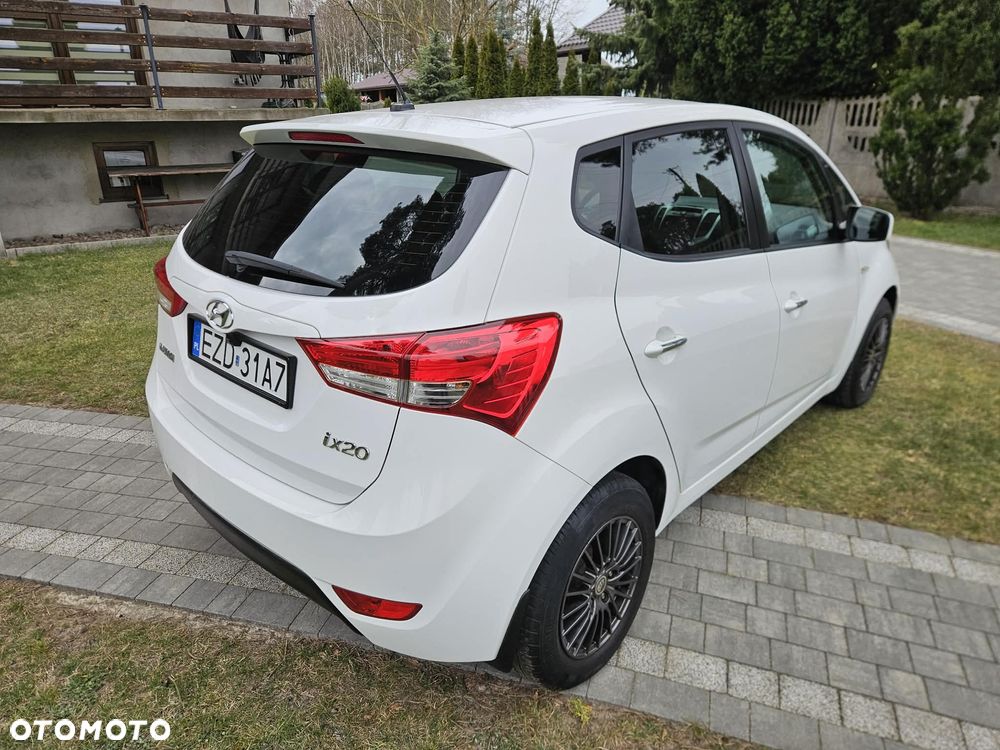 Hyundai ix20 1.6 Classic + - 19