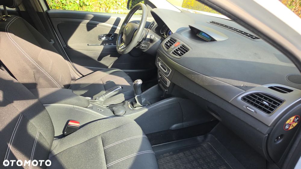 Renault Fluence 1.6 16V Limited - 7