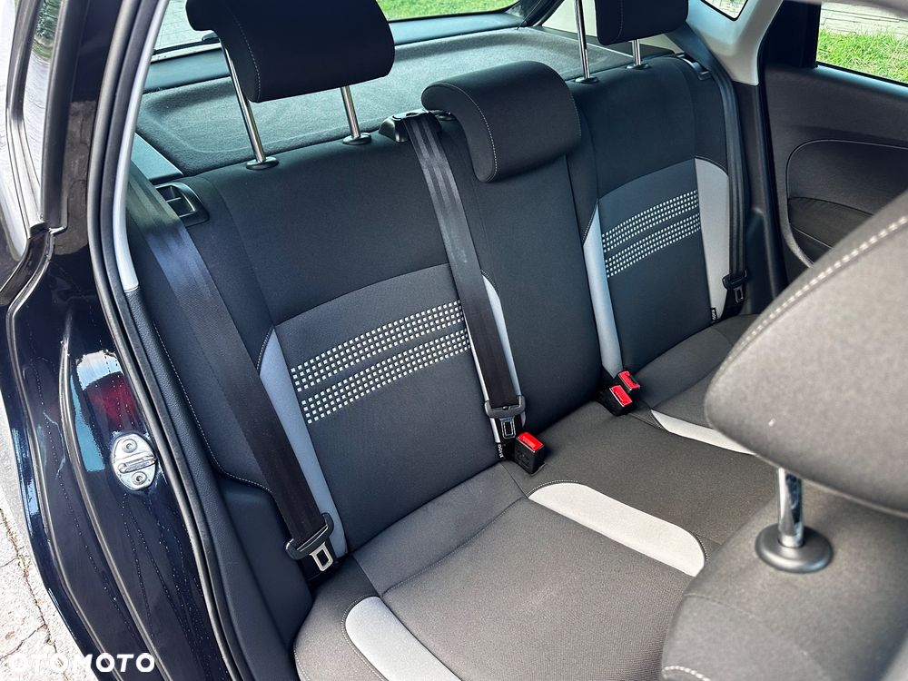 Volkswagen Polo 1.2 TSI Highline - 21