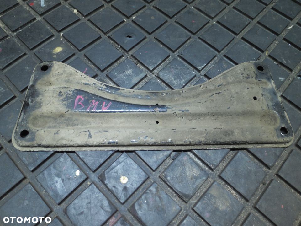 BMW E39 2.5 TDS BLACHA MOCOWANIE PODPORA - 1