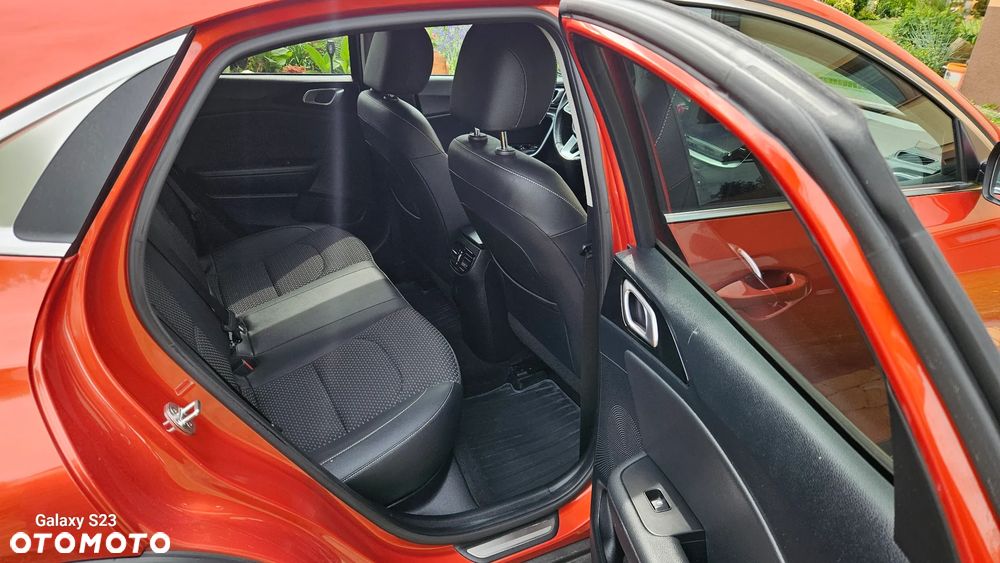 Kia XCeed - 13