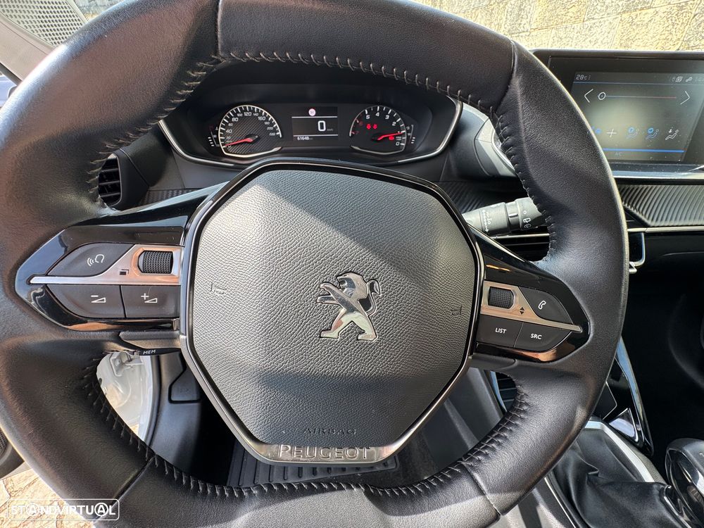 Peugeot 208 1.2 PureTech Active - 14