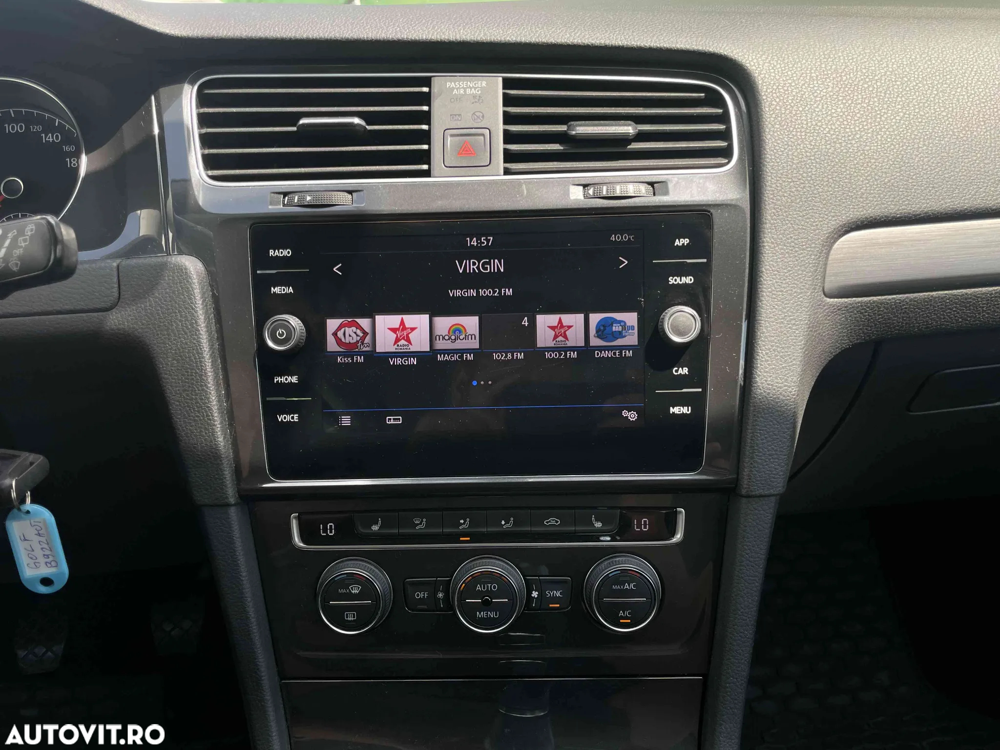 Volkswagen Golf - 13