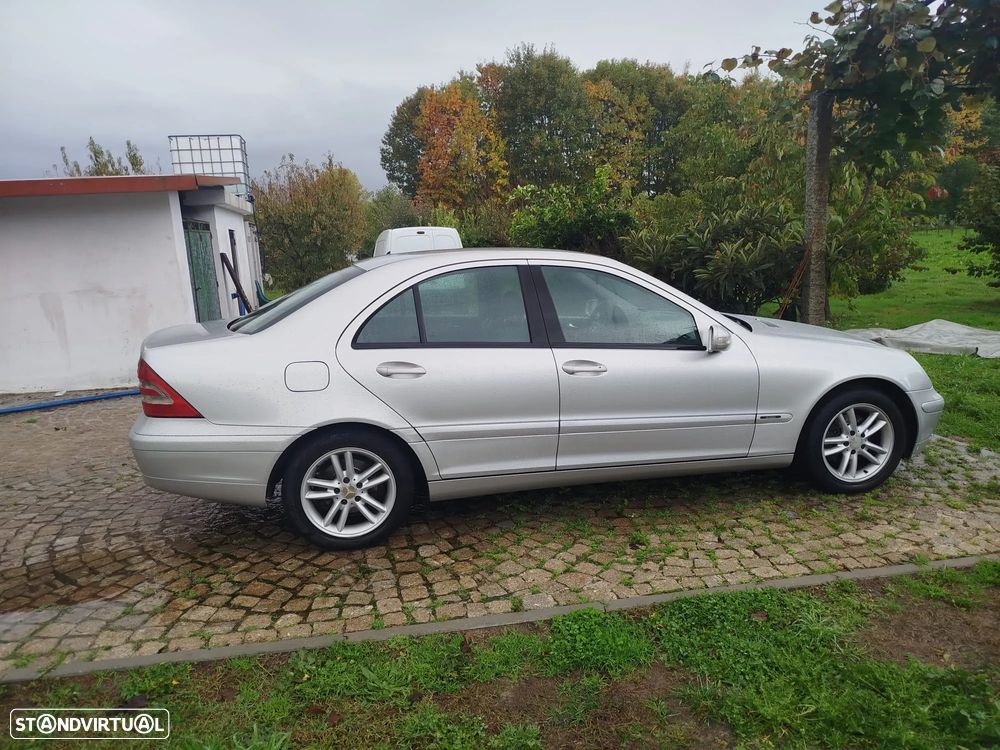 Mercedes-Benz C 220 - 9