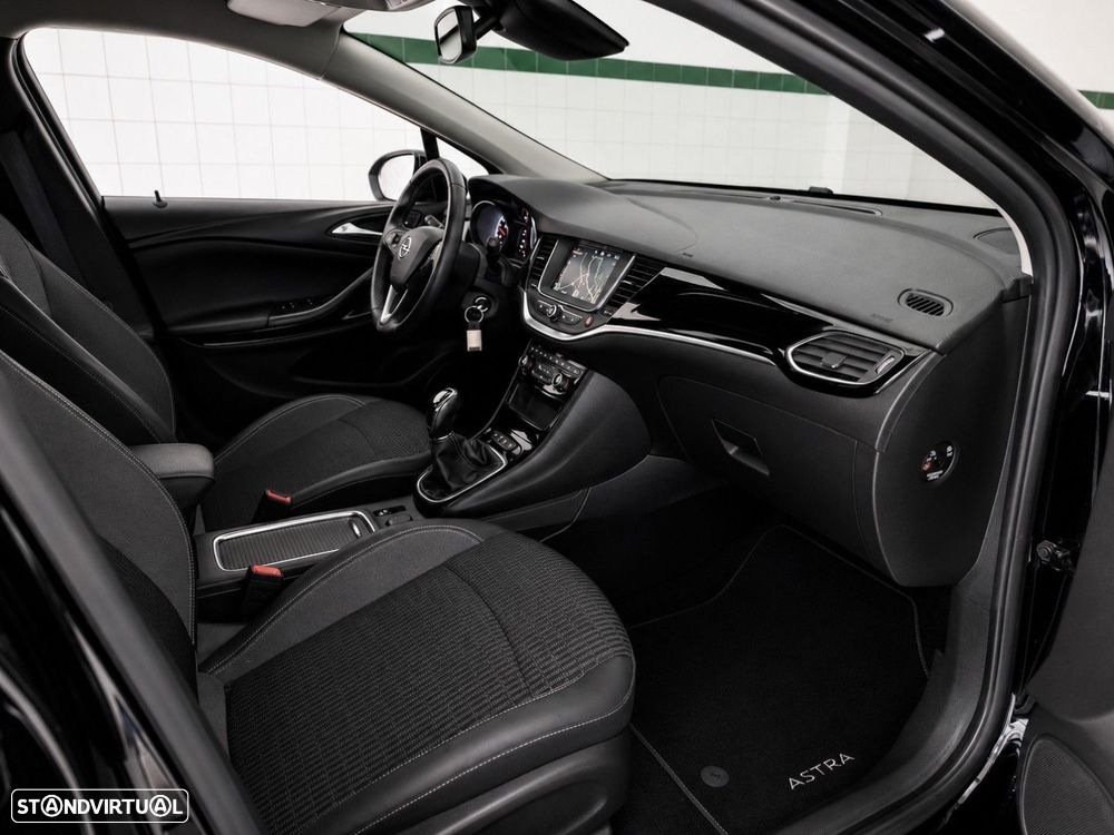 Opel Astra Sports Tourer 1.5 D Design & Tech S/S - 10