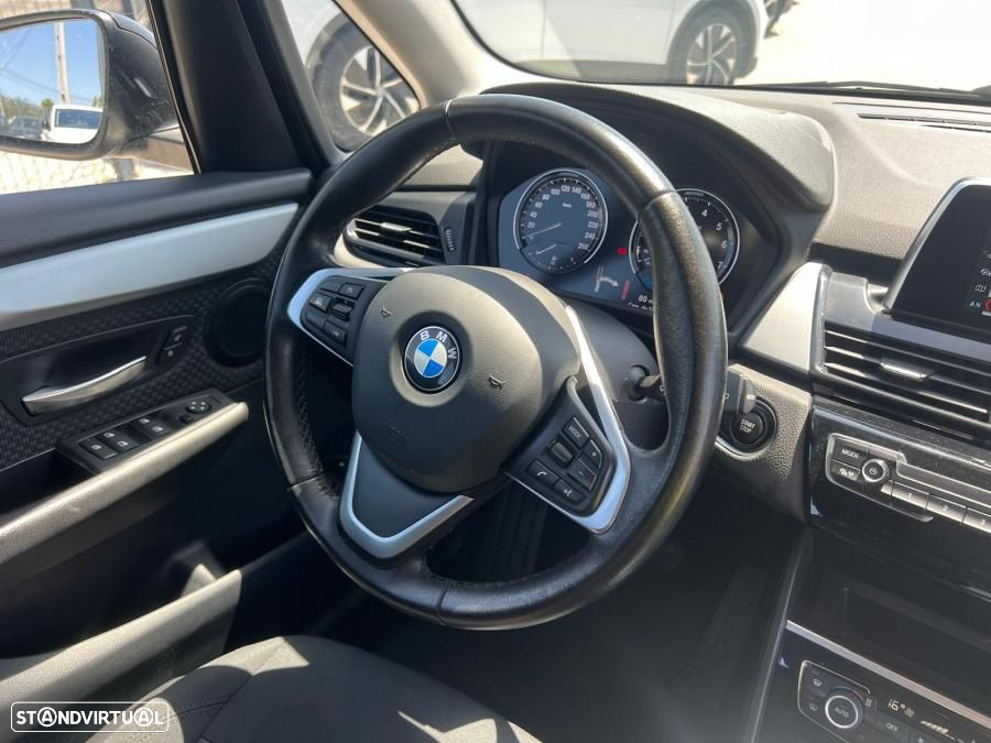 BMW 225xe Active Tourer Line Sport - 6