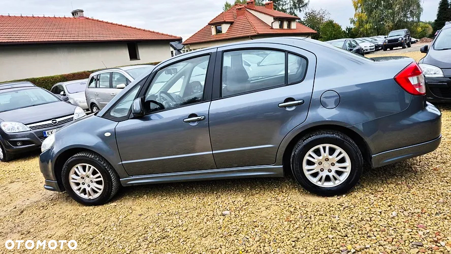 Suzuki SX4 1.6 GS/Premium - 22