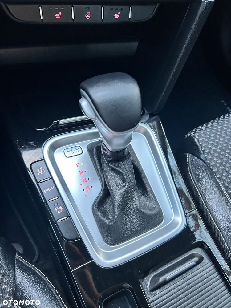 Kia XCeed - 15