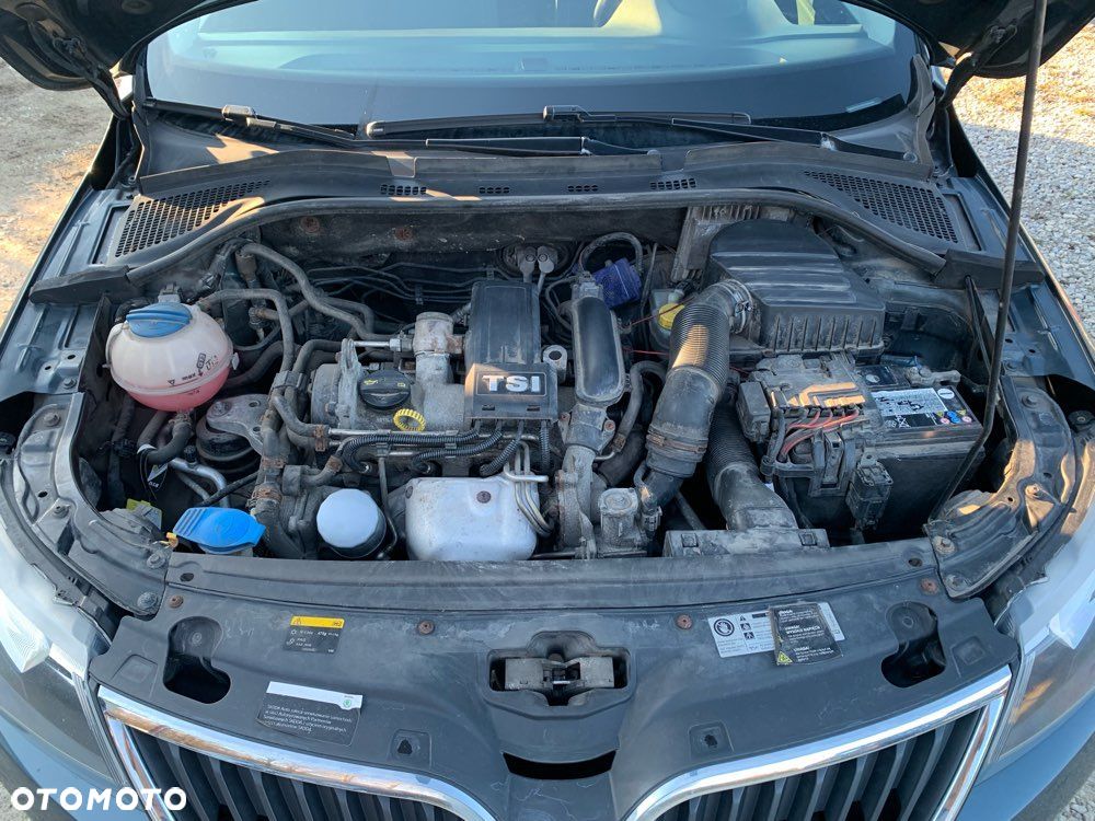 Skoda RAPID Spb 1.2 TSI Elegance - 10