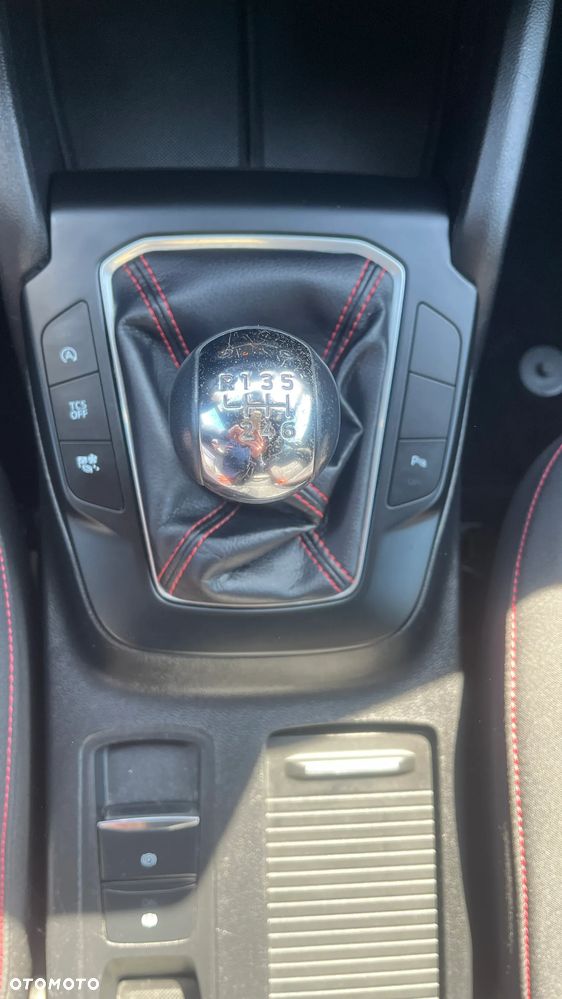 Ford Focus 1.5 EcoBoost STart-Stopp-System ST-LINE - 16
