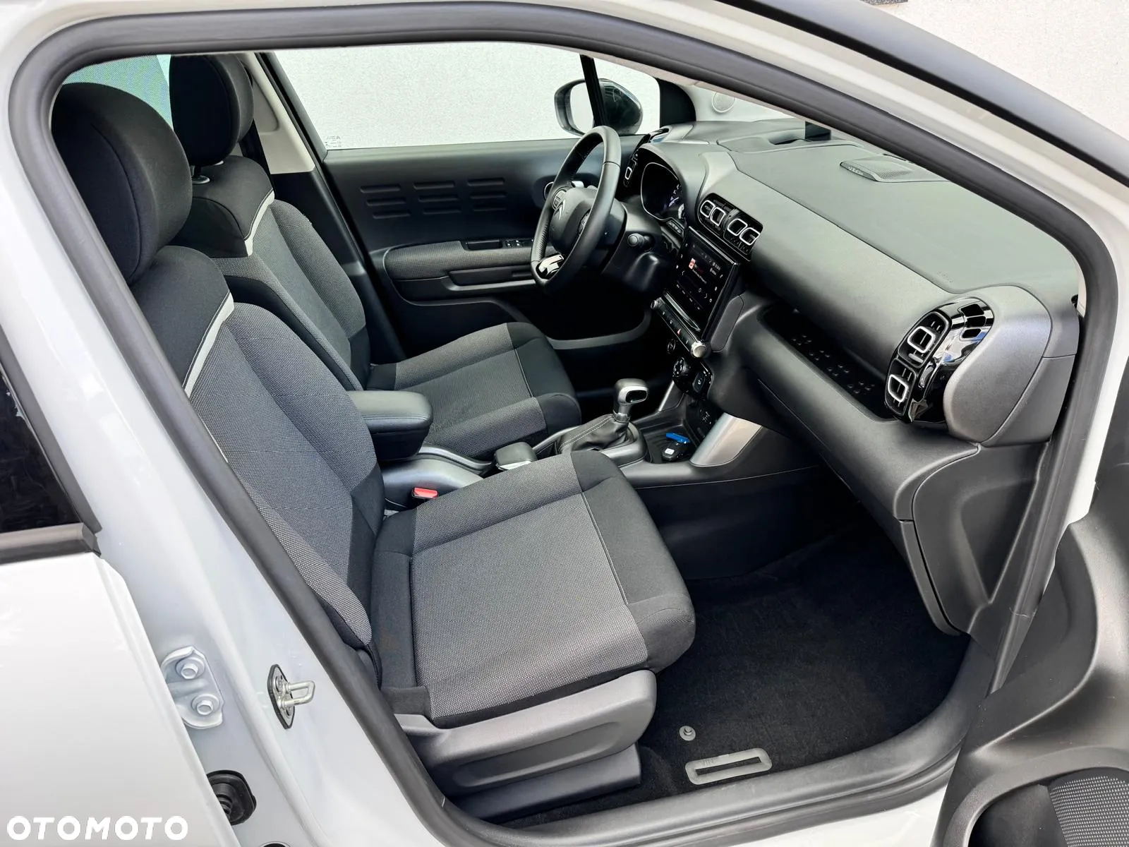 Citroën C3 Aircross 1.2 PureTech Shine S&S EAT6 - 15