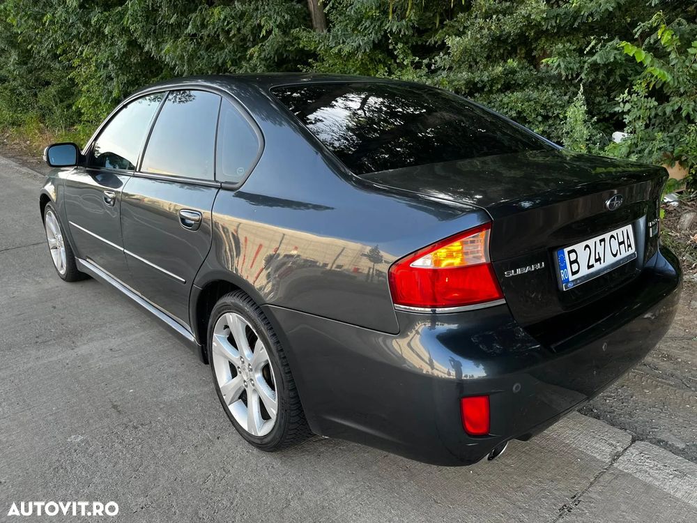 Subaru Legacy 2.0 AC - 6