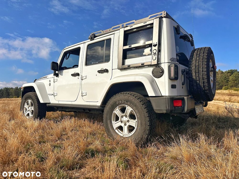 Jeep Wrangler - 9