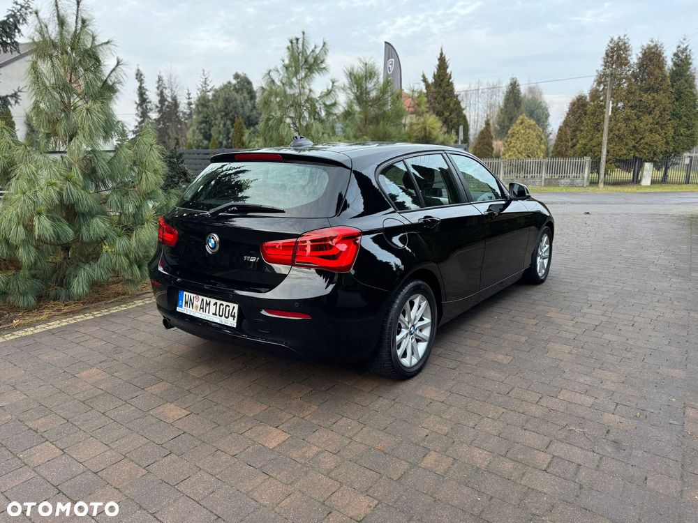 BMW Seria 1 116i - 3