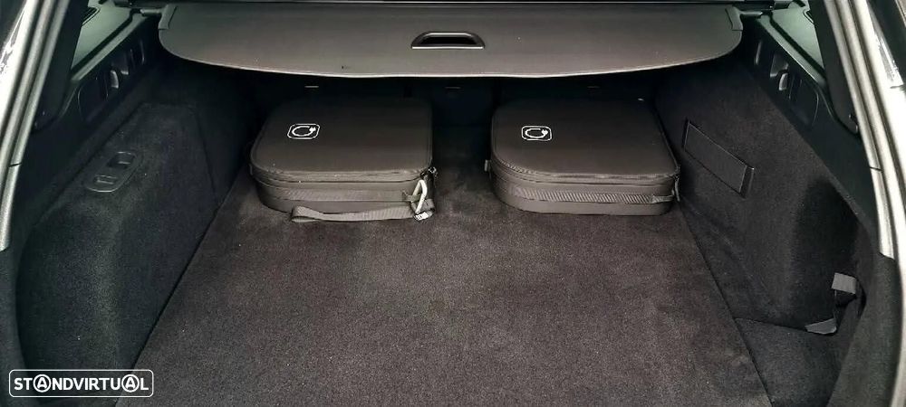 Mercedes-Benz C 300 - 27