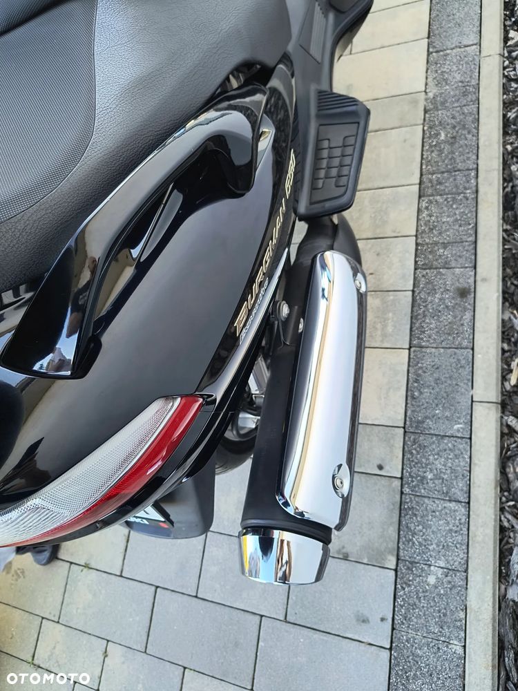 Suzuki Burgman - 5
