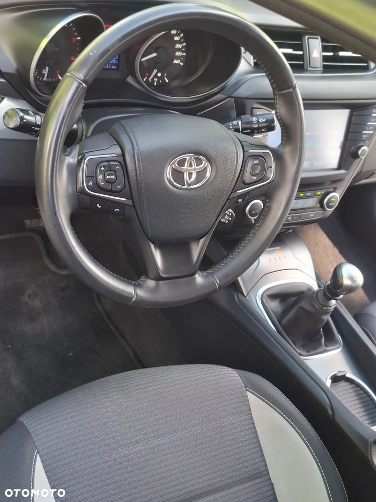 Toyota Avensis Touring Sports 1.6 D-4D Comfort - 17
